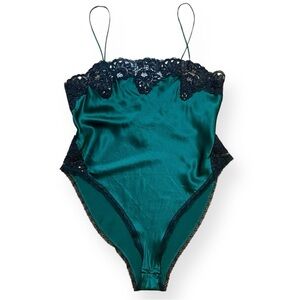 Vtg Victoria’s Secret Gold Label Emerald Green 100% Silk Teddy Bodysuit Size S